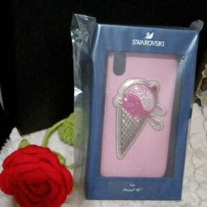 nwt Swarovski iPhone XR case